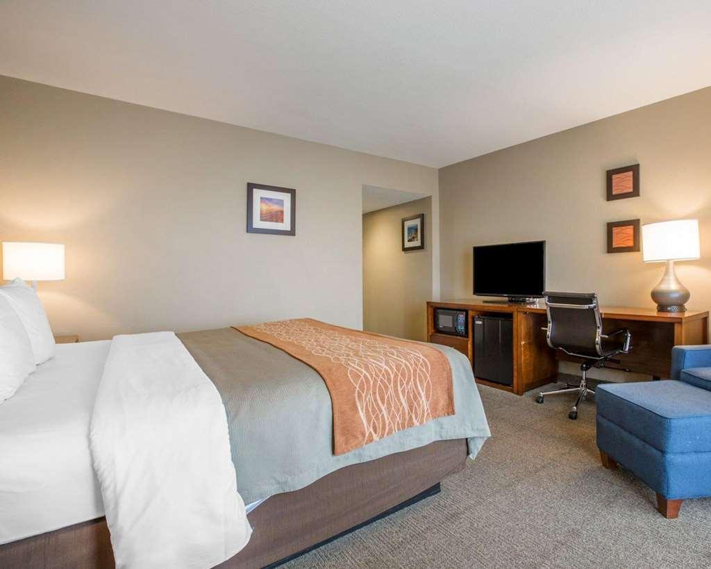 Hotel Avisa Downtown Morro Bay Bilik gambar